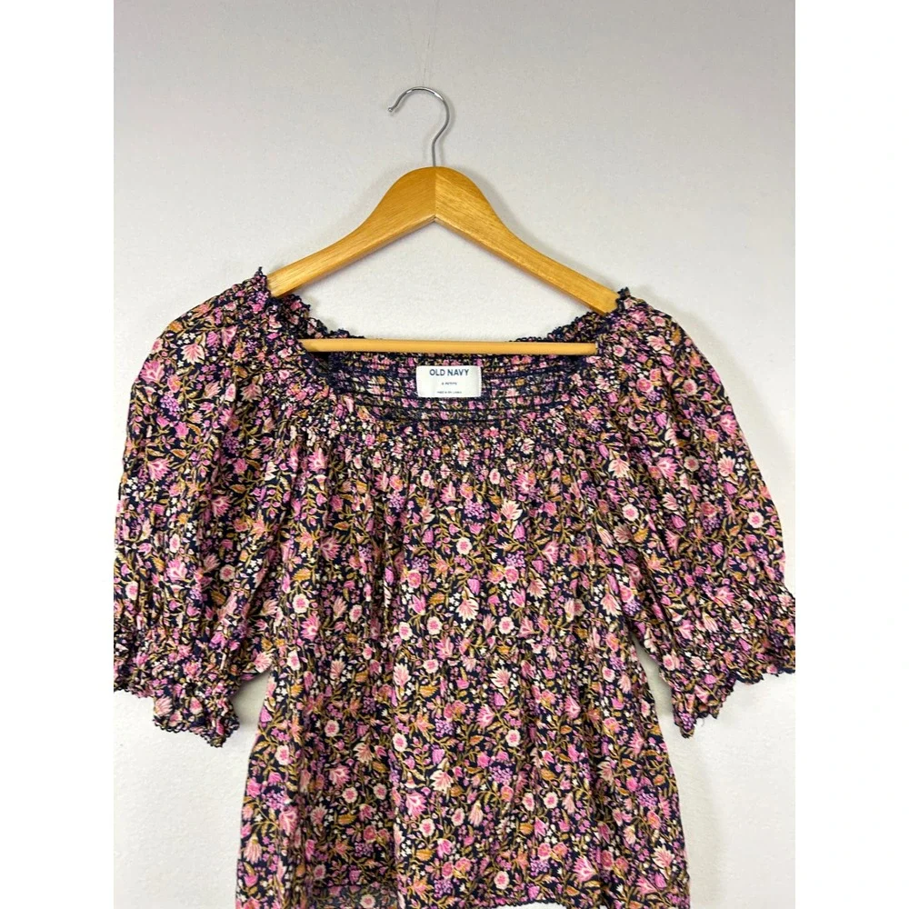 Cottagecore Boho Old Navy Womens S Petite Navy Floral Smocked Puff Sleeve Blouse
